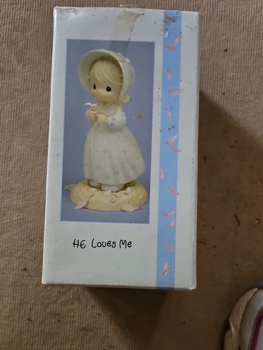 1990 Vintage Enesco Precious Moments "He loves Me"  Figurine NWB